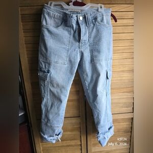 Cargo jean capris